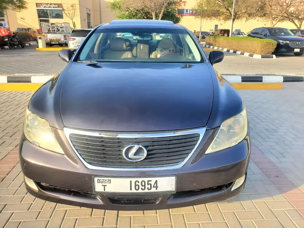 Lexus LS-Series
