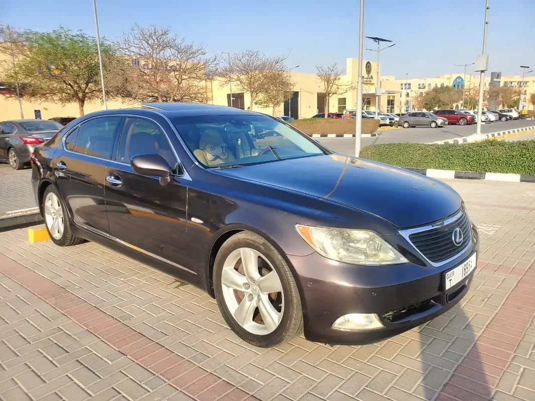Lexus LS-Series