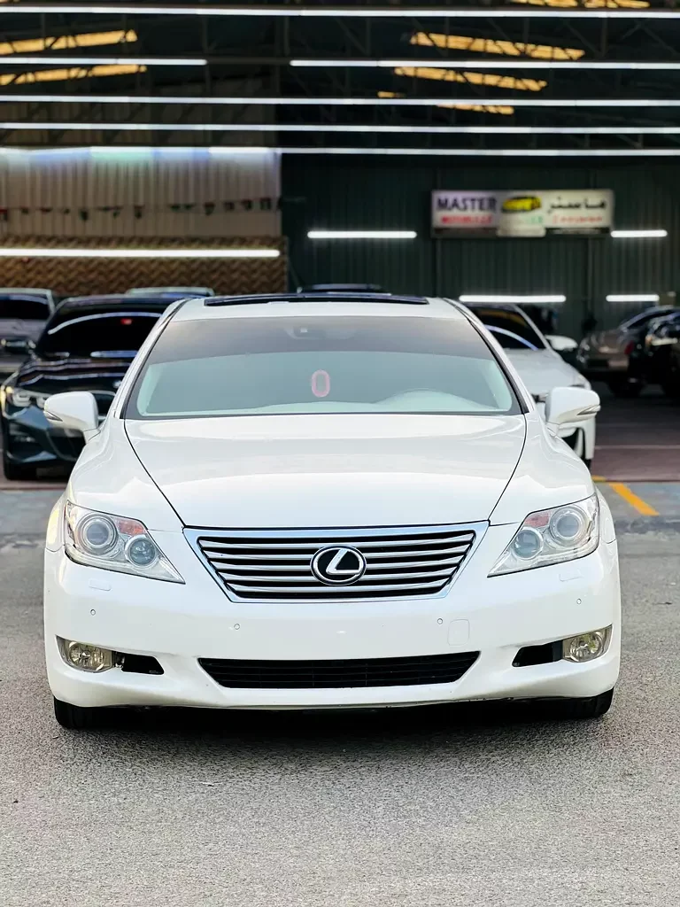 Lexus LS-Series