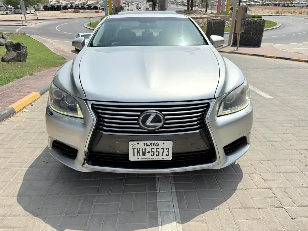 Lexus LS-Series