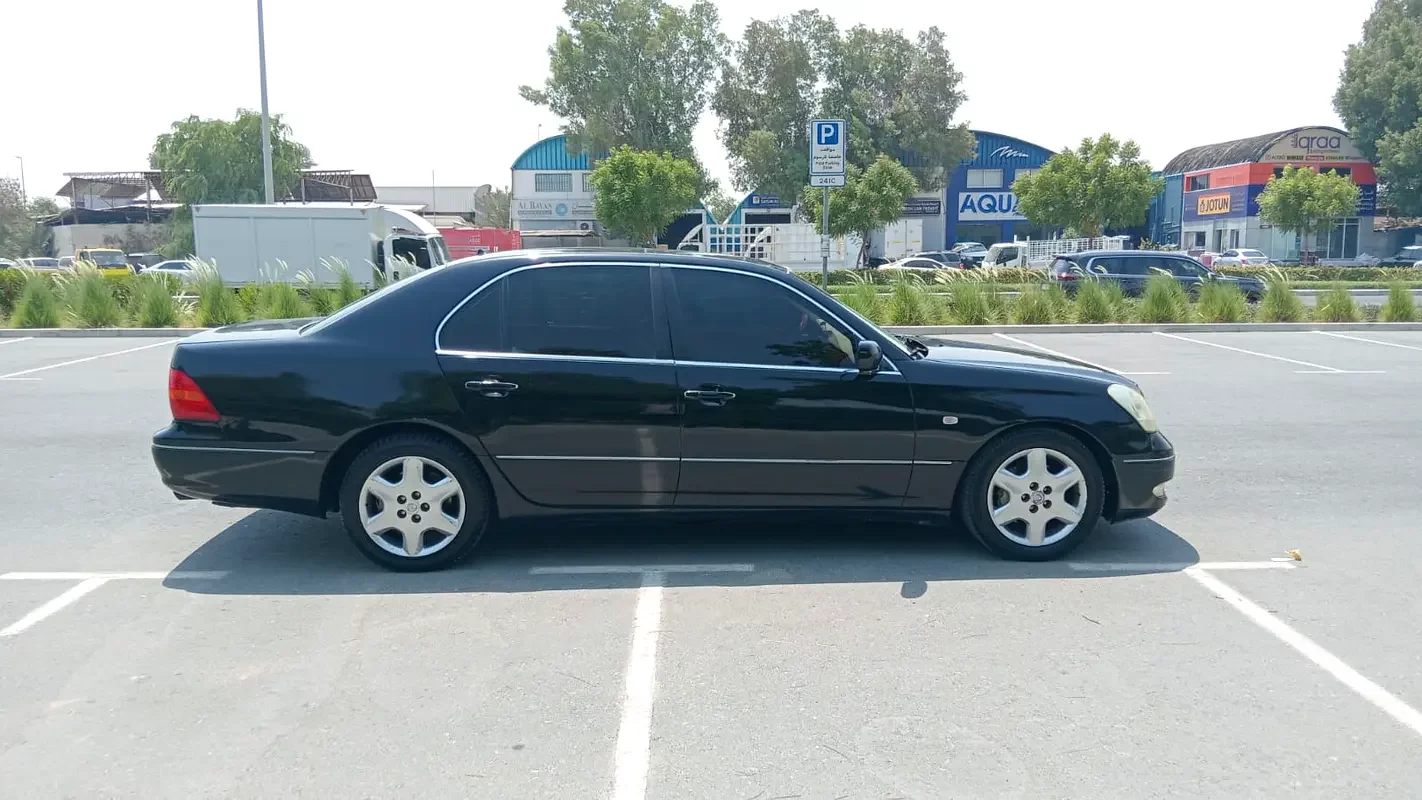 Lexus LS-Series