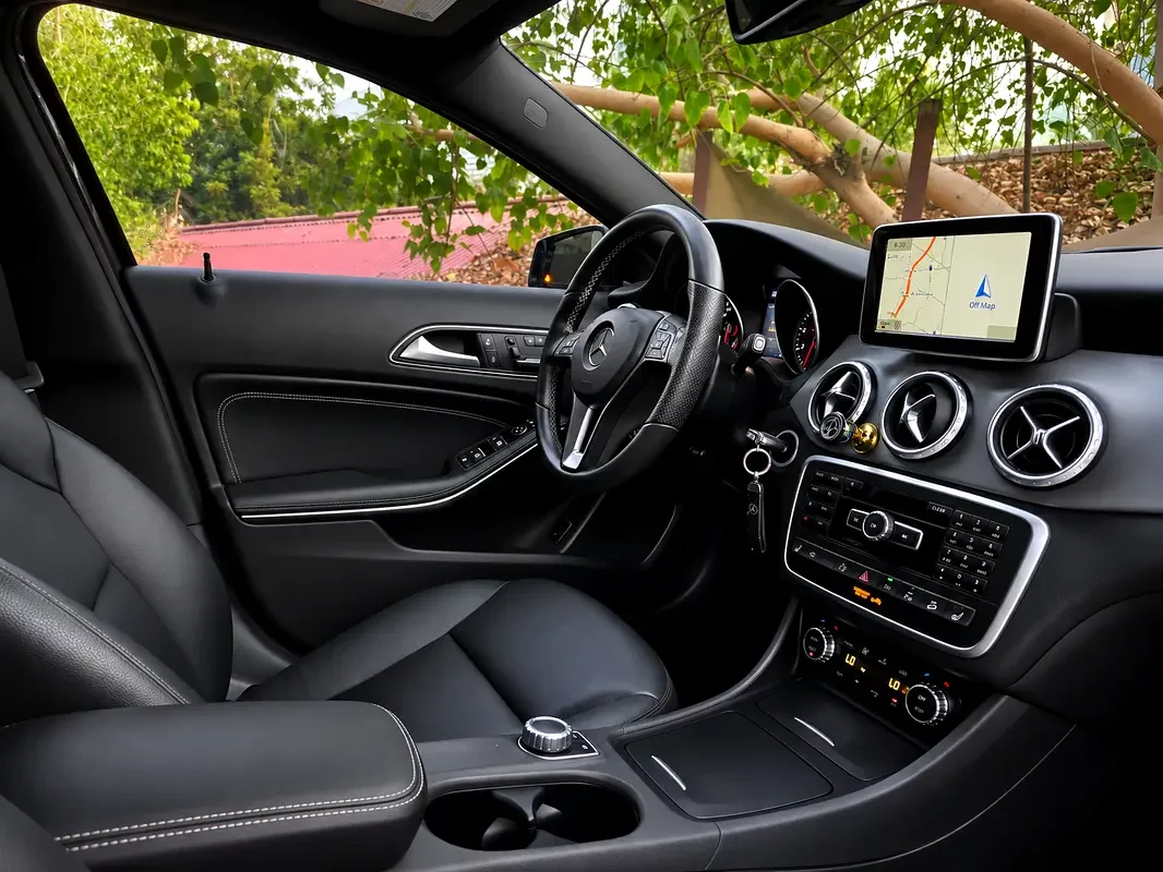 Mercedes-Benz GLA-Class