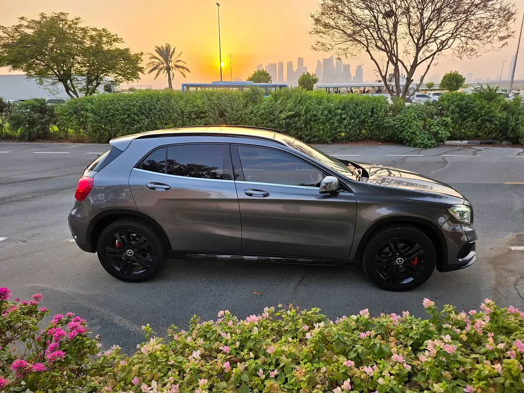 Mercedes-Benz GLA-Class
