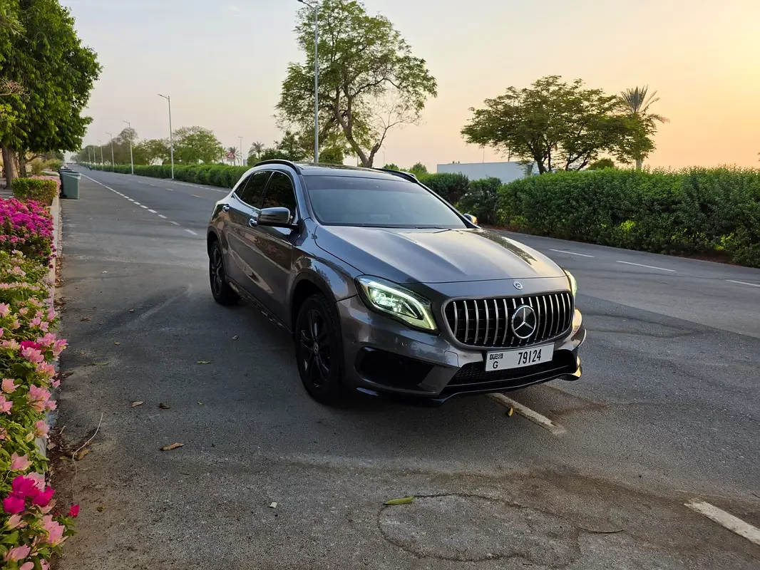 Mercedes-Benz GLA-Class