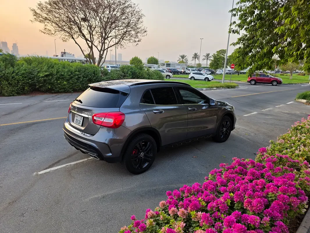 Mercedes-Benz GLA-Class