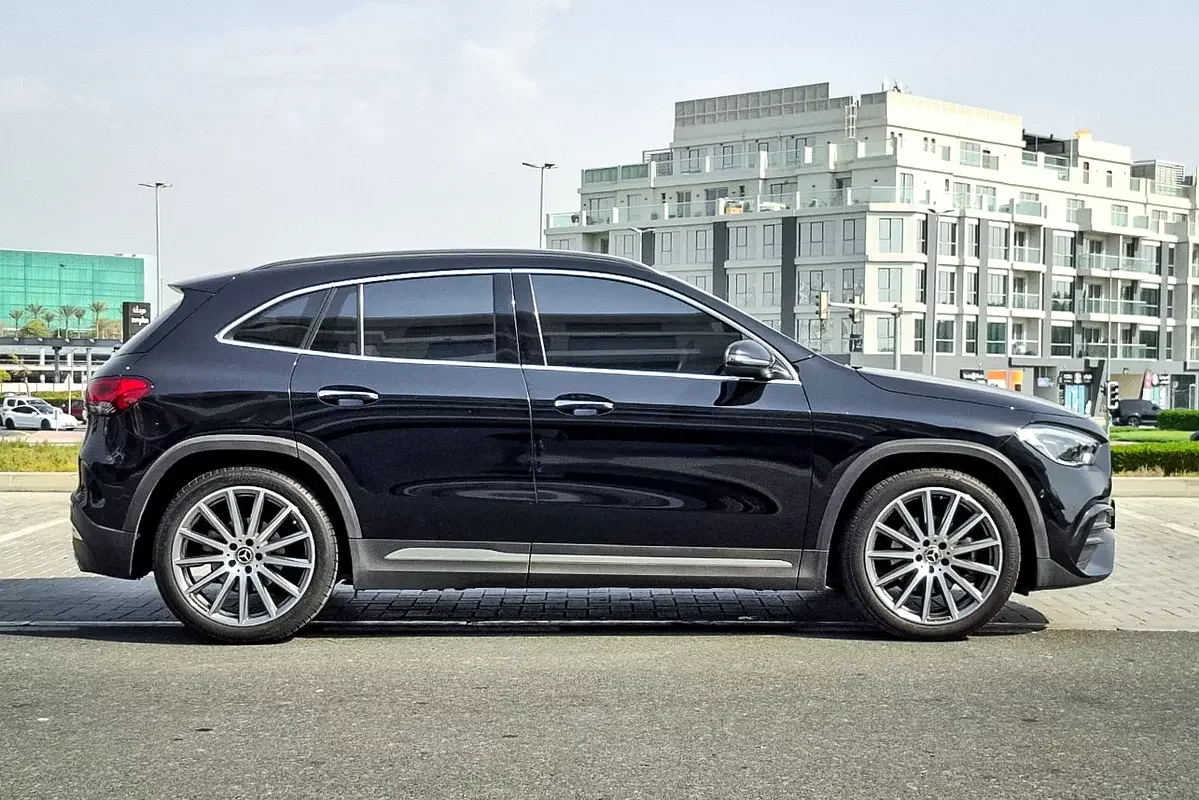 Mercedes-Benz GLA-Class
