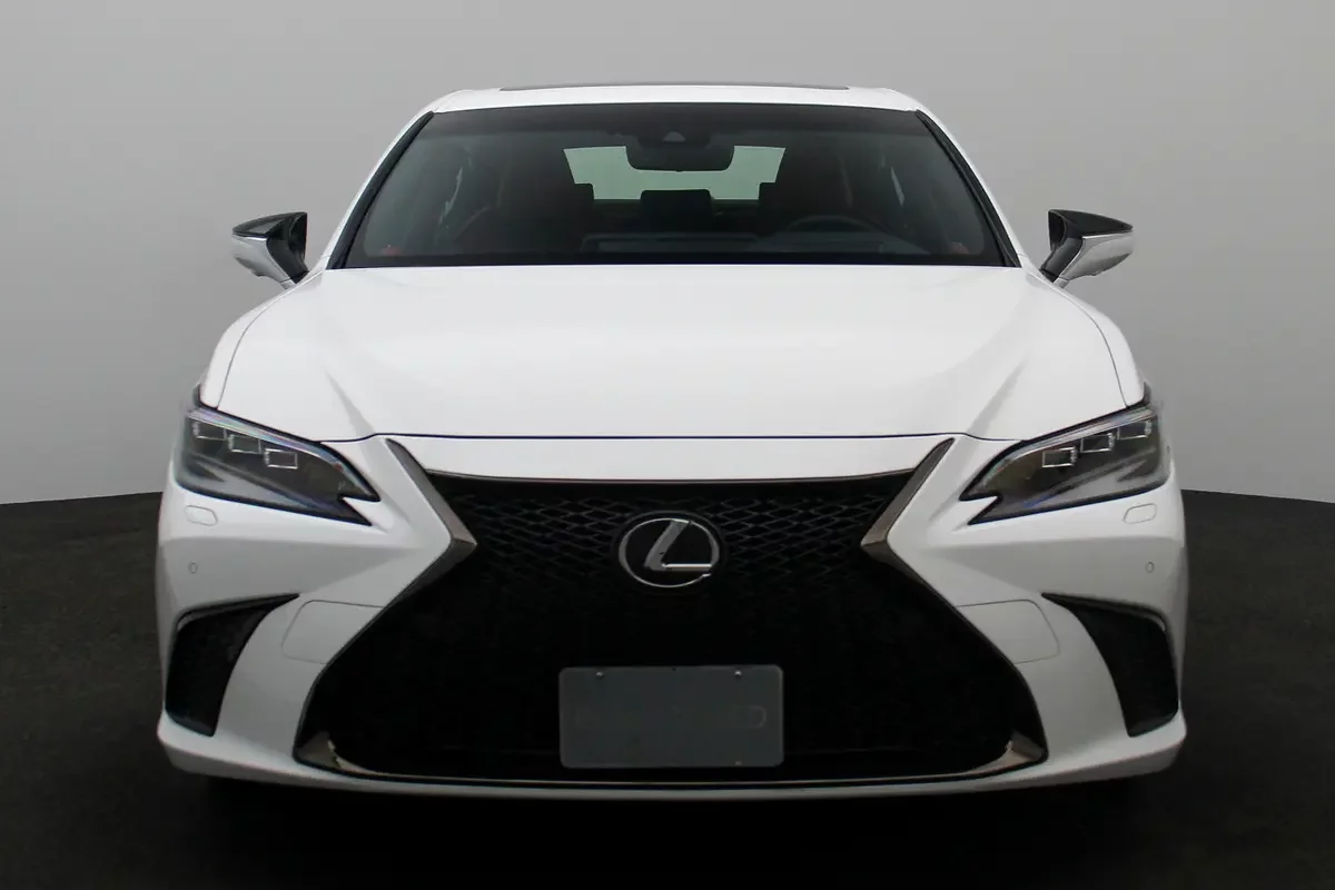 Lexus ES-Series