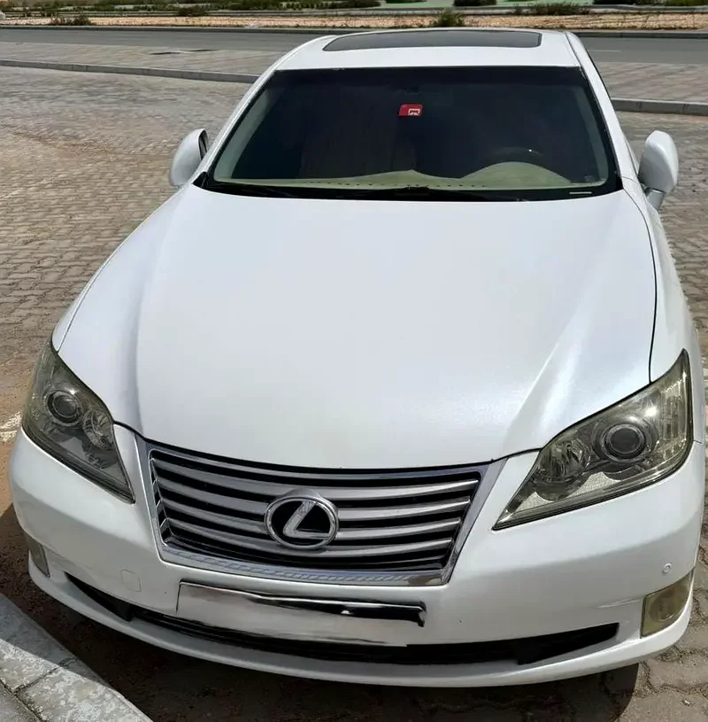Lexus ES-Series