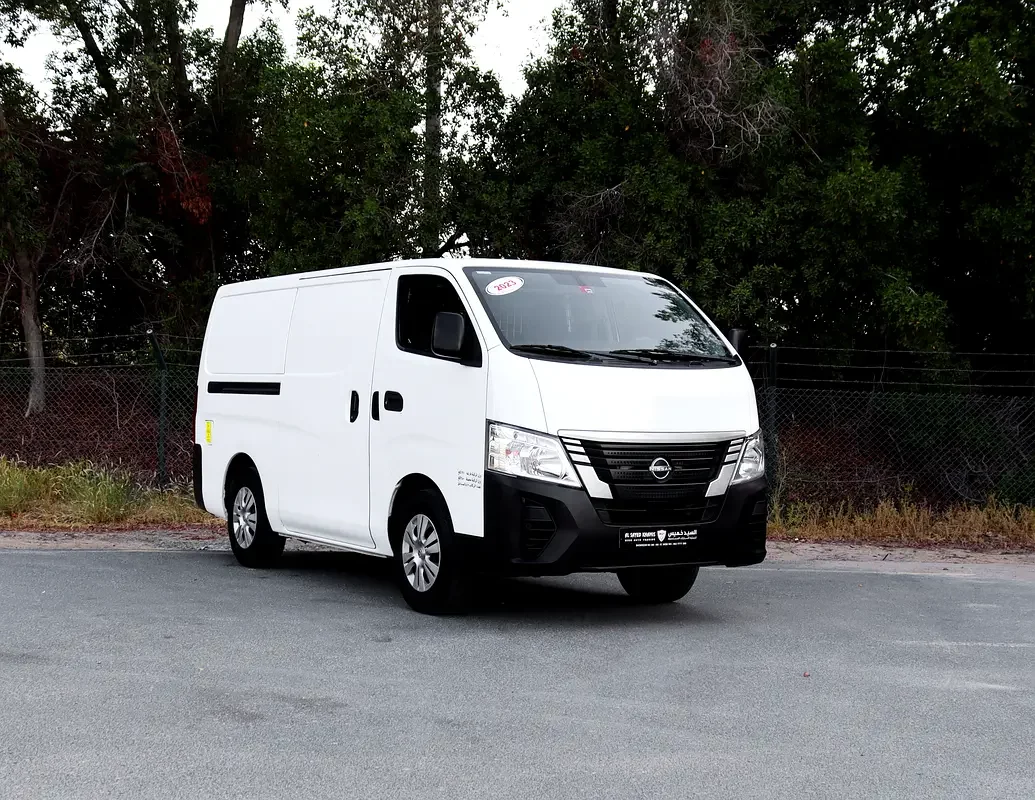 Nissan Urvan, 2023 — купить с доставкой из ОАЭ