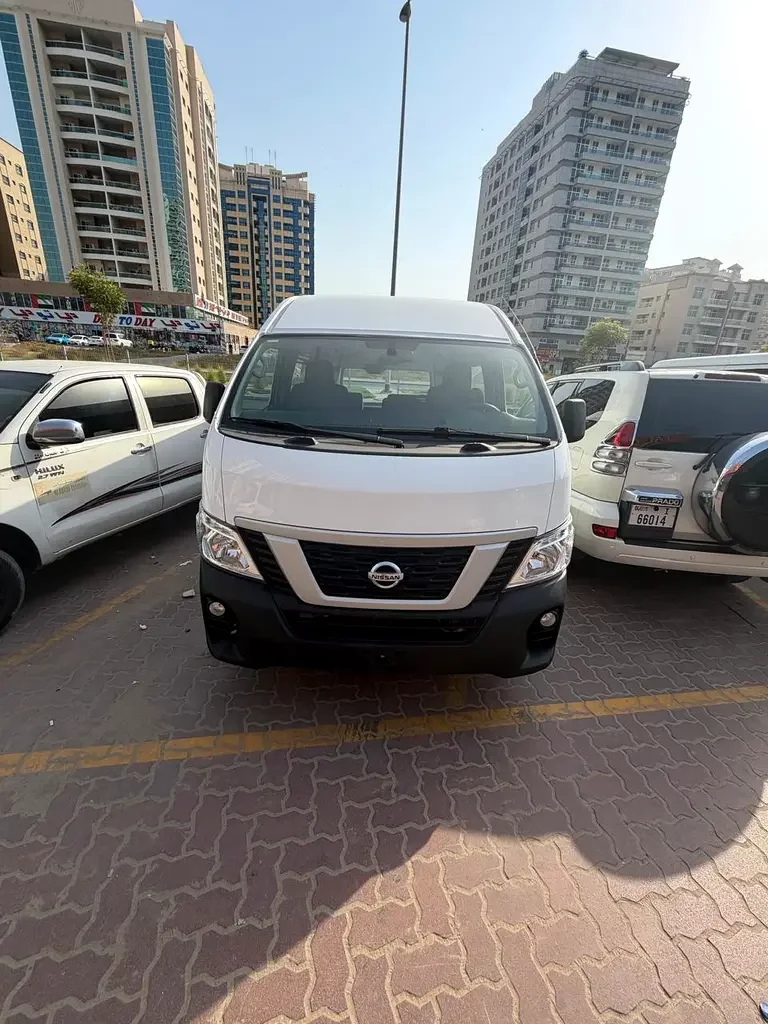 Nissan Urvan, 2020 — купить с доставкой из ОАЭ