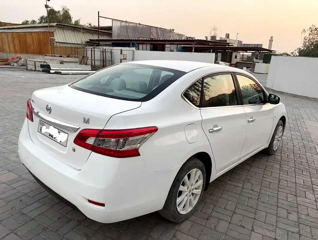 Nissan Sentra
