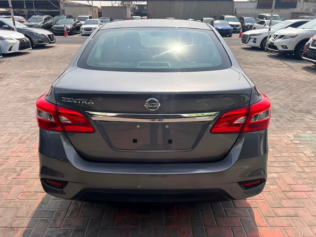 Nissan Sentra