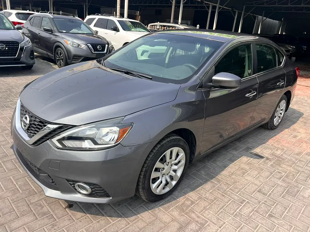 Nissan Sentra