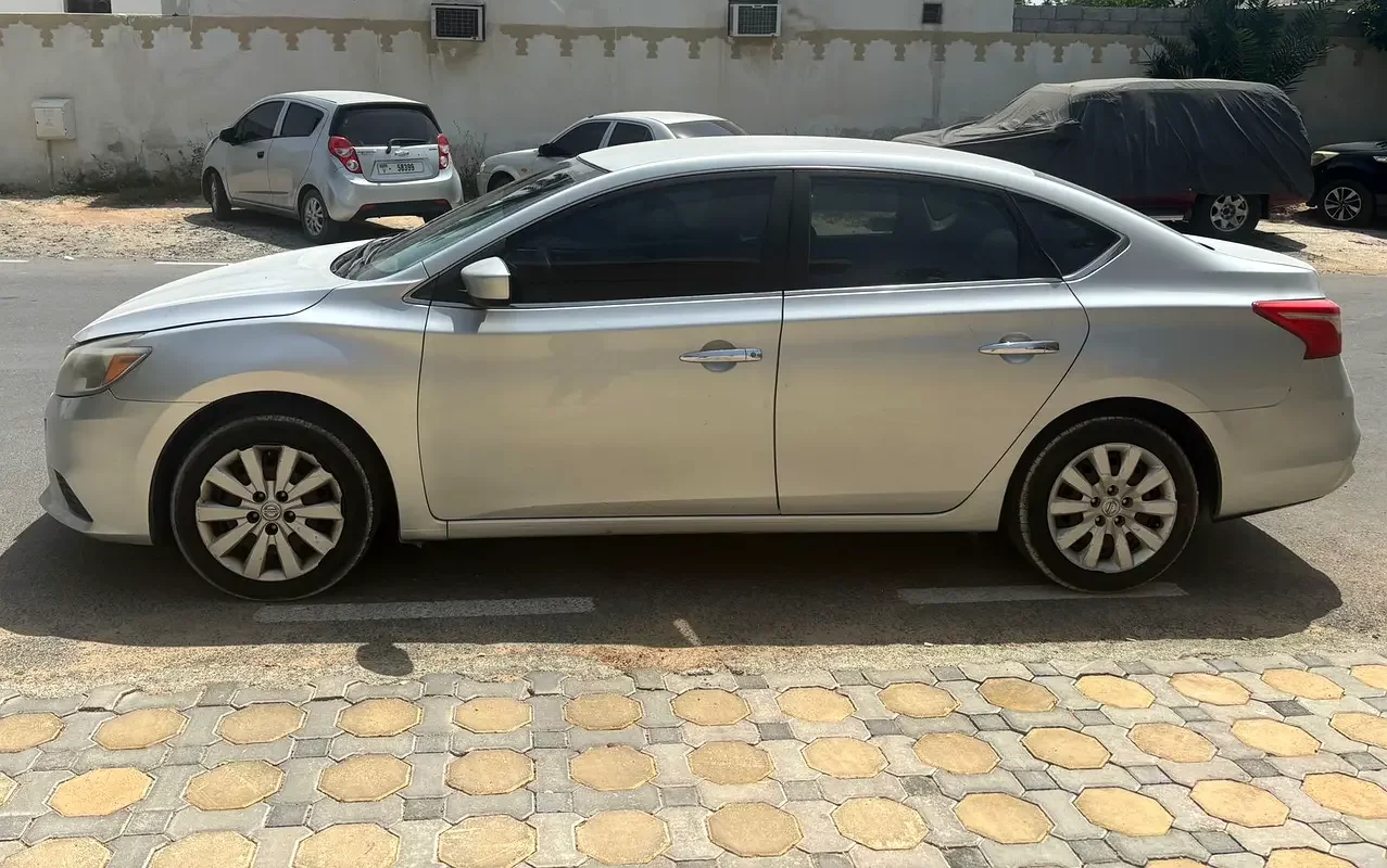 Nissan Sentra