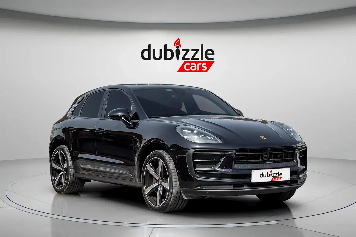 Porsche Macan, 2022 — купить с доставкой из ОАЭ