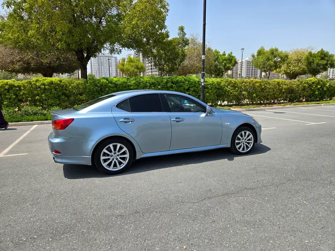 Lexus IS-Series, 2008 — купить с доставкой из ОАЭ
