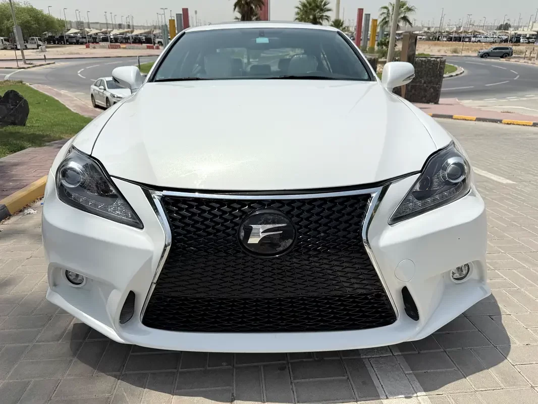 Lexus IS-Series, 2009 — купить с доставкой из ОАЭ