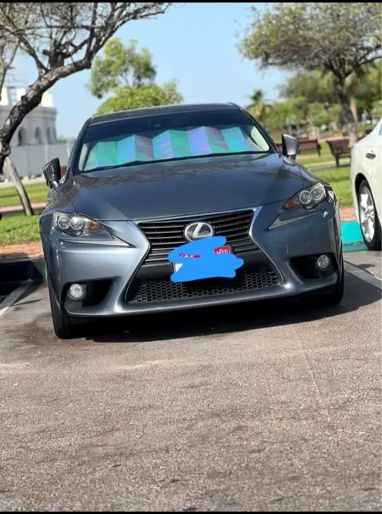 Lexus IS-Series, 2014 — купить с доставкой из ОАЭ