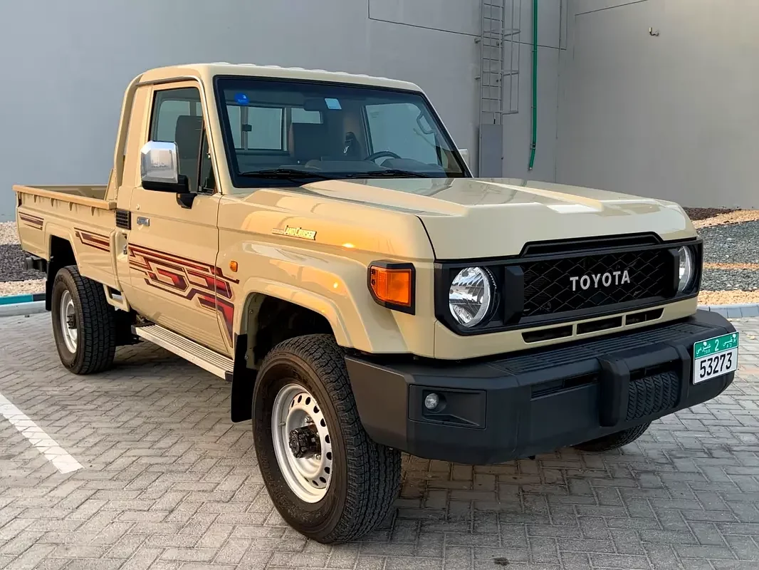 Toyota Land Cruiser 70 Series, 2024 — купить с доставкой из ОАЭ