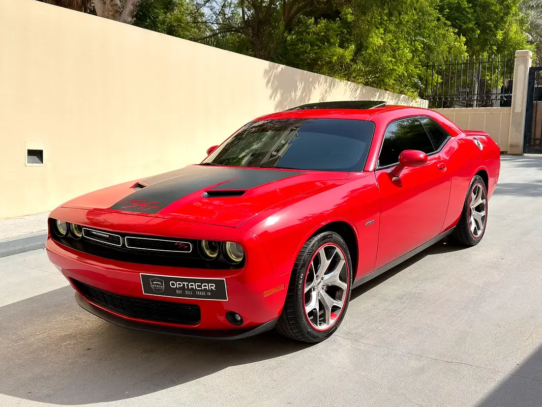 Dodge Challenger, 2015 — купить с доставкой из ОАЭ