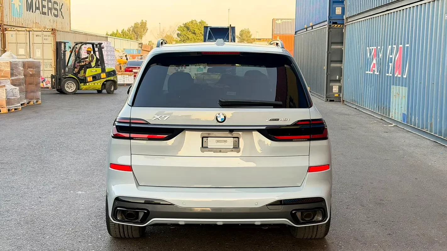 BMW X7