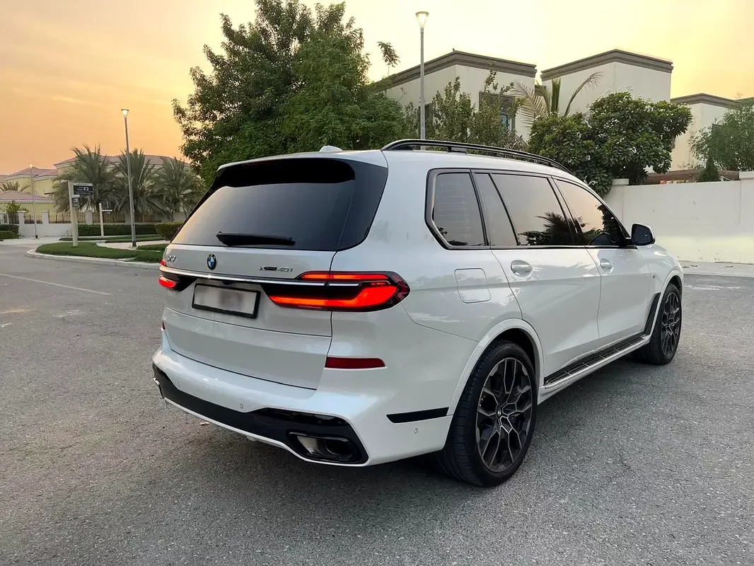 BMW X7