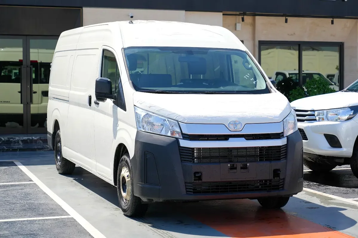 Toyota Hiace, 2026 — купить с доставкой из ОАЭ