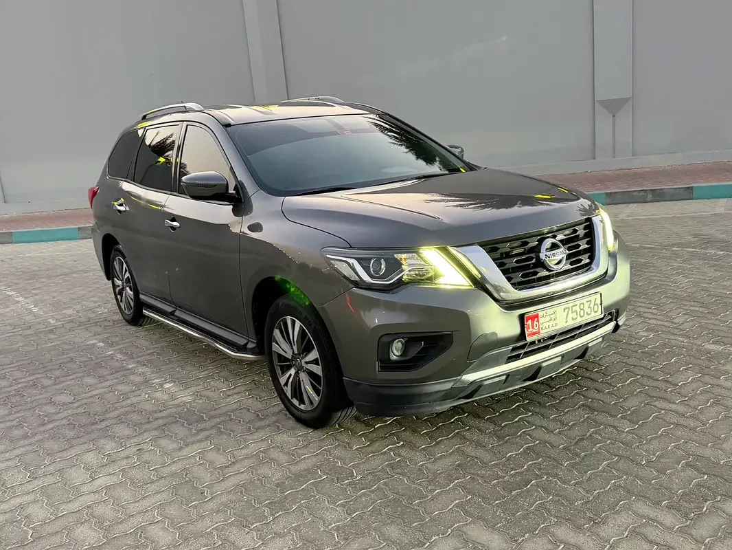 Nissan Pathfinder, 2019 — купить с доставкой из ОАЭ