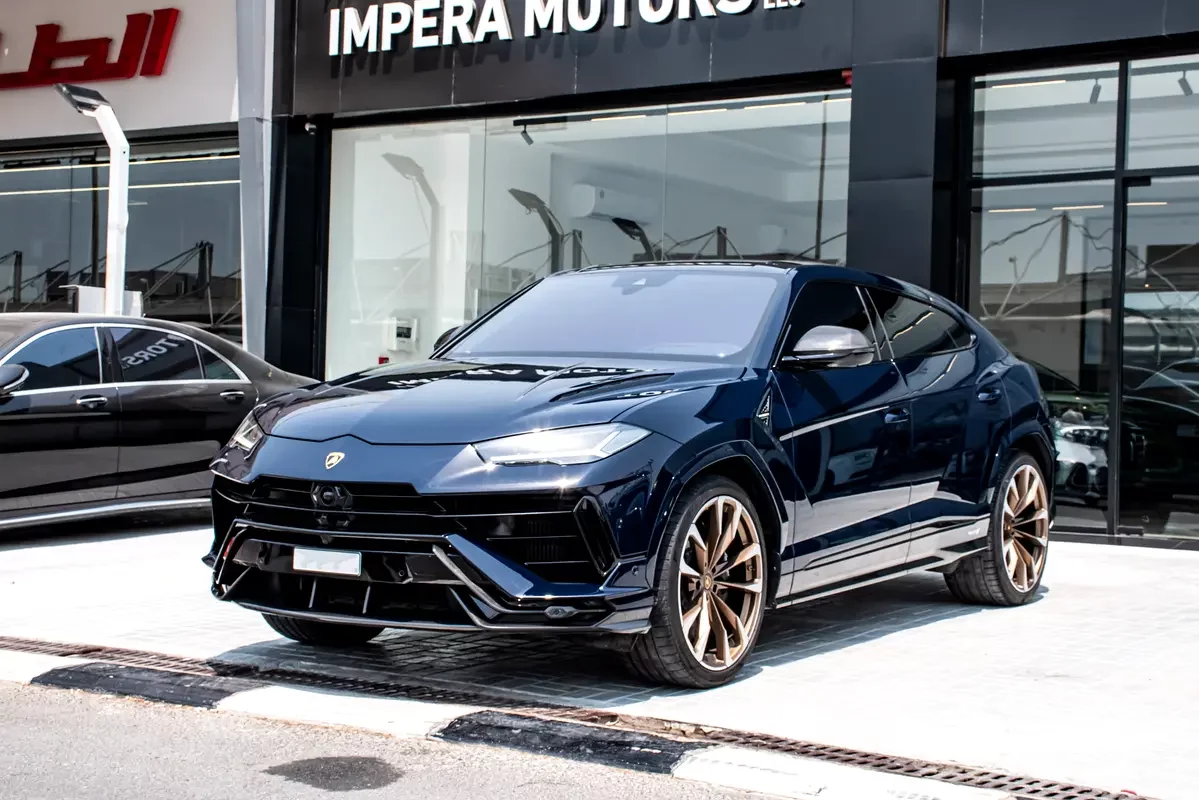 Lamborghini Urus, 2023 — купить с доставкой из ОАЭ