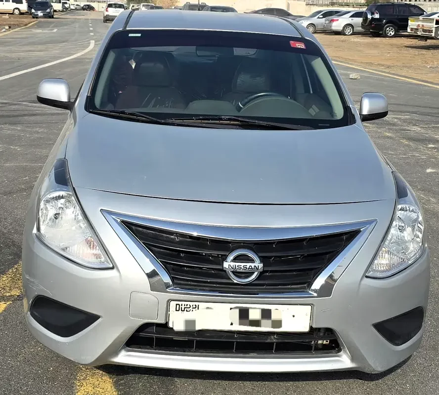 Nissan Sunny, 2020 — купить с доставкой из ОАЭ