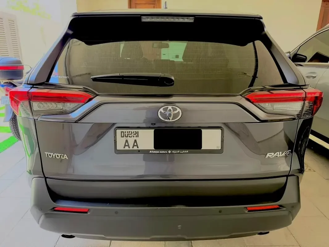 Toyota Rav 4, 2024 — купить с доставкой из ОАЭ