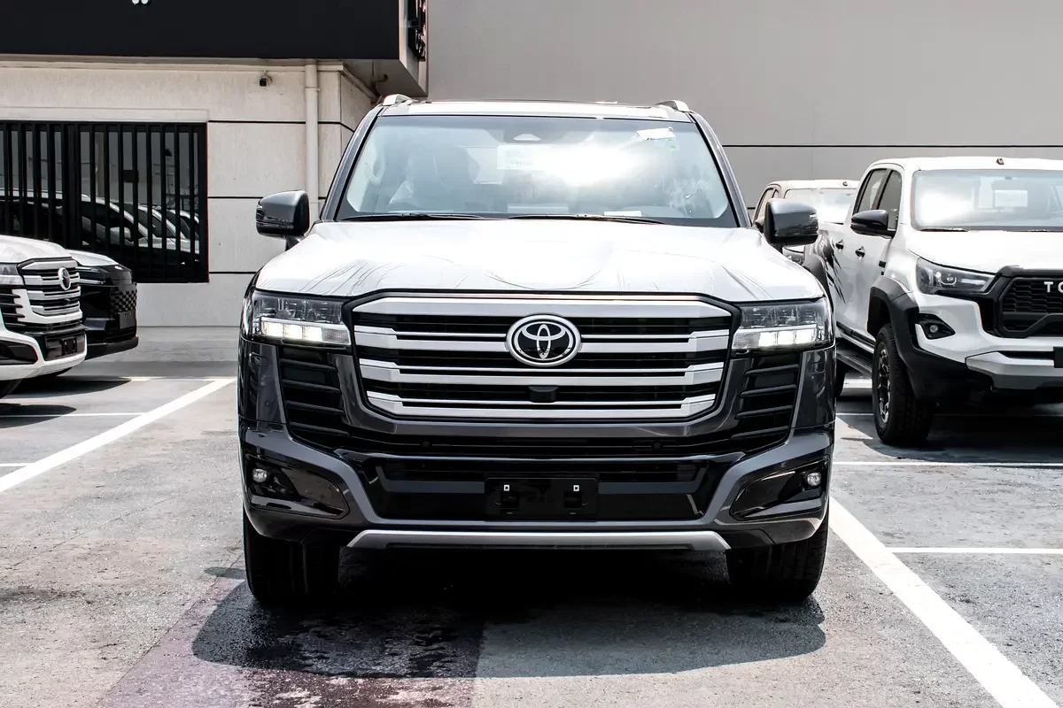 Toyota Land Cruiser, 2026 — купить с доставкой из ОАЭ