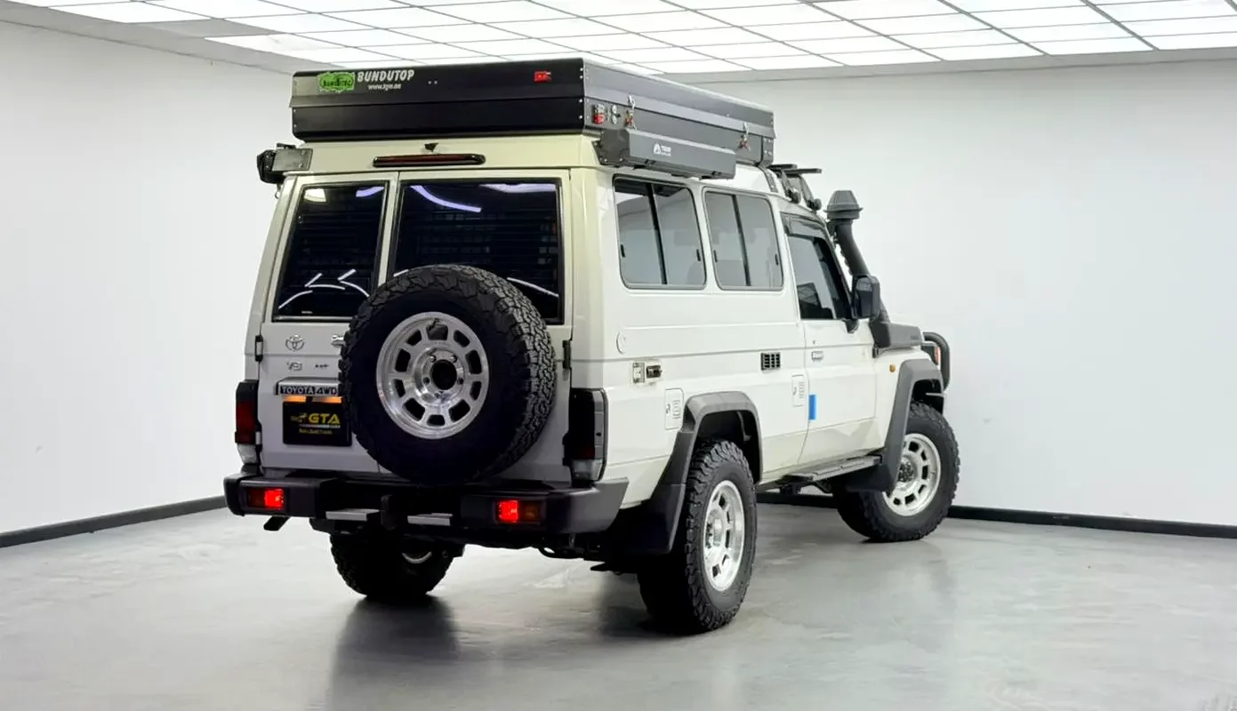 Toyota Land Cruiser 70 Series