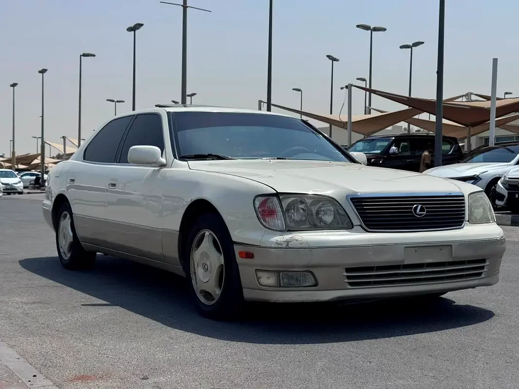 Lexus LS-Series, 1998 — купить с доставкой из ОАЭ