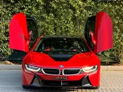 BMW i8
