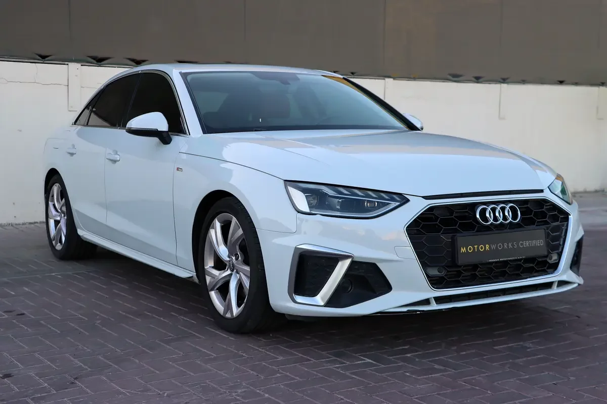 Audi A4, 2021 — купить с доставкой из ОАЭ