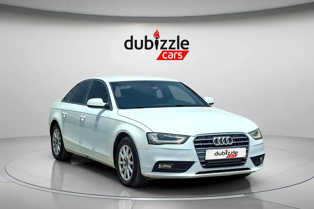Audi A4, 2014 — купить с доставкой из ОАЭ