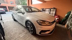 Volkswagen Golf R