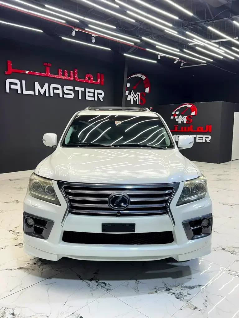 Lexus LX-Series, 2013 — купить с доставкой из ОАЭ