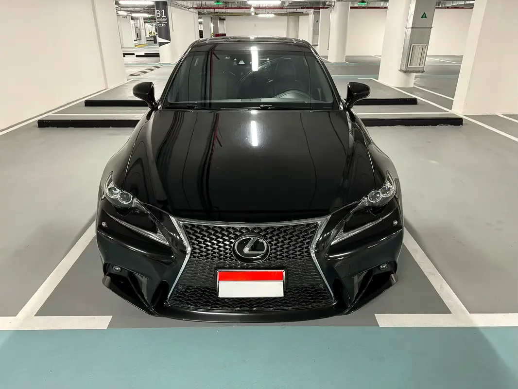Lexus IS-Series, 2015 — купить с доставкой из ОАЭ