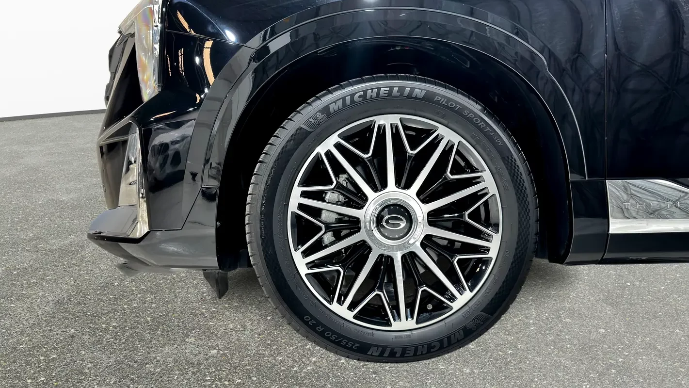 GAC GS8