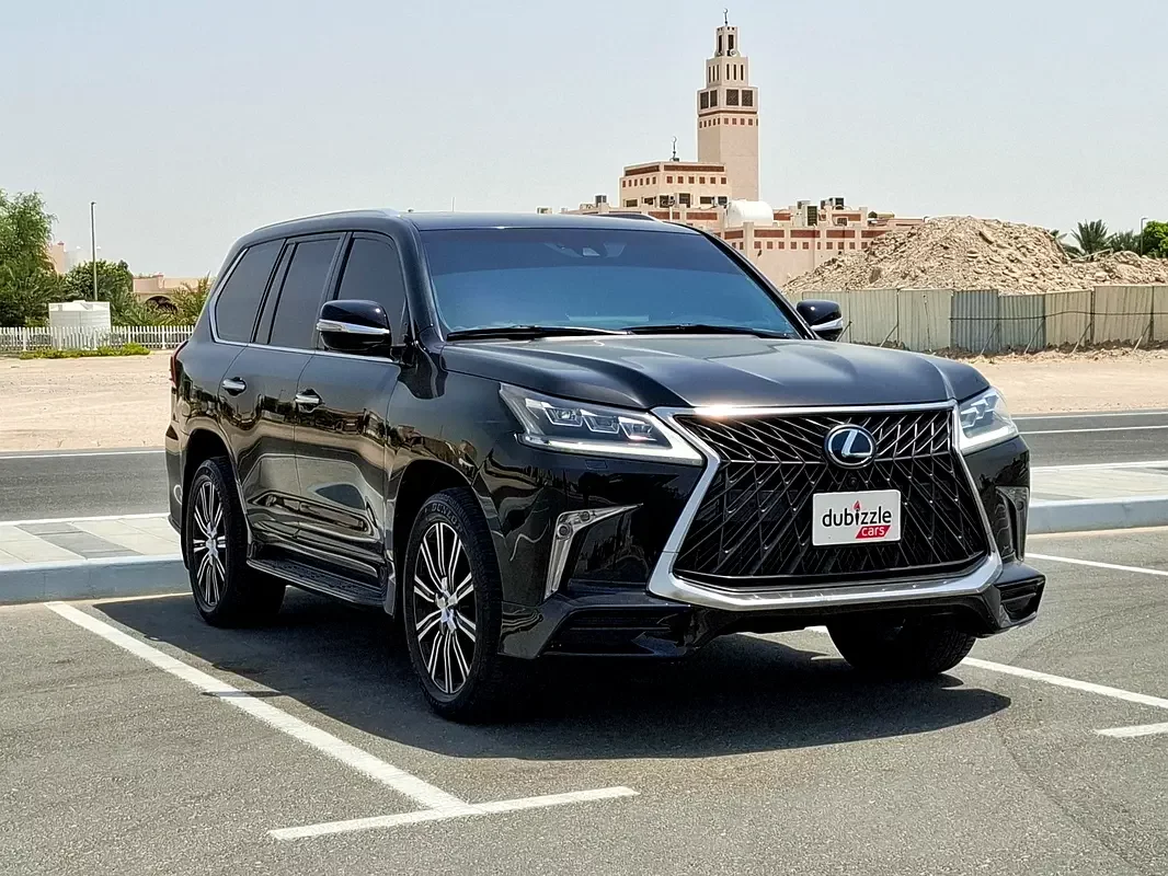 Lexus LX-Series, 2018 — купить с доставкой из ОАЭ