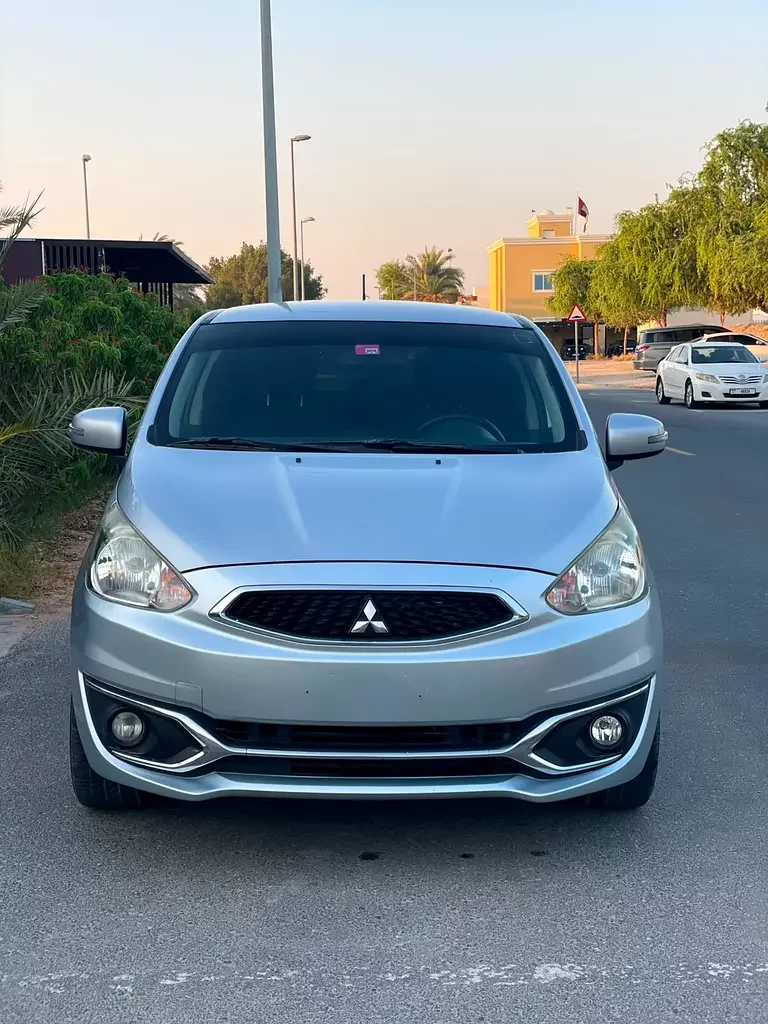 Mitsubishi Mirage, 2020 — купить с доставкой из ОАЭ