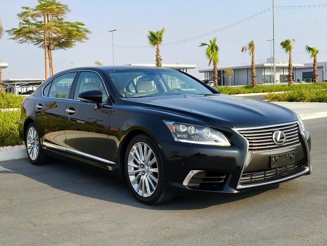 Lexus LS-Series, 2015 — купить с доставкой из ОАЭ