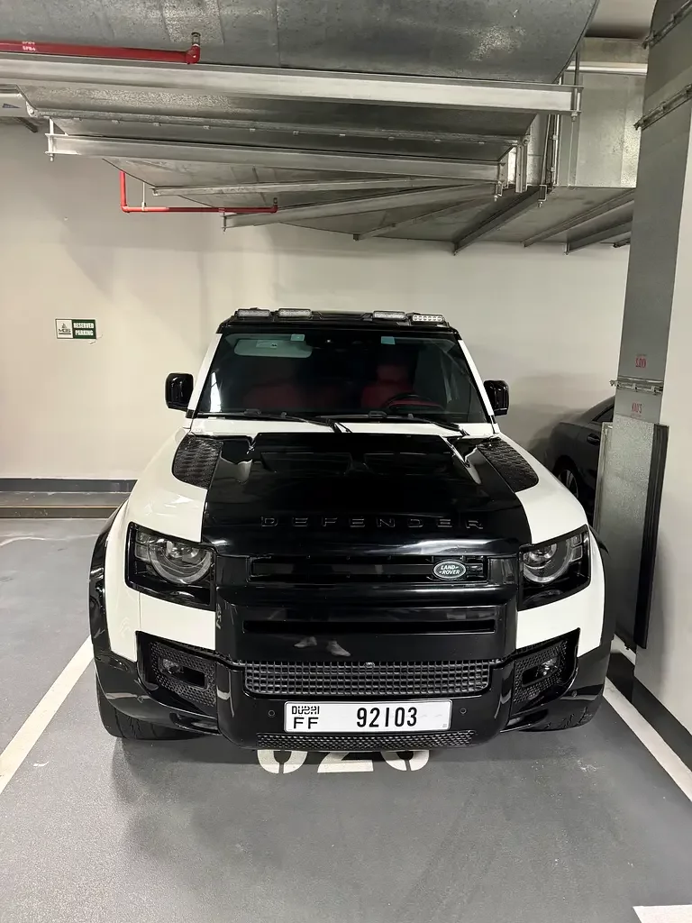 Land Rover Defender