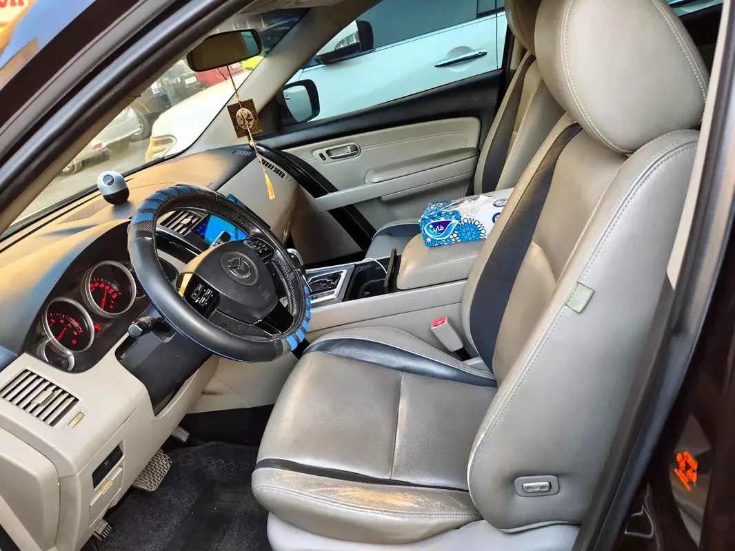 Mazda CX-9