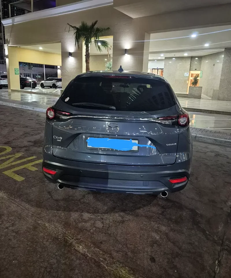 Mazda CX-9