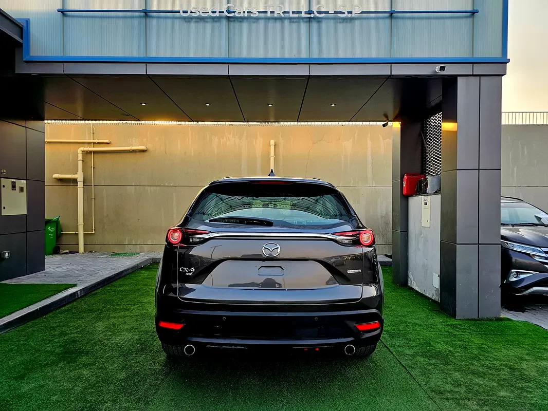 Mazda CX-9
