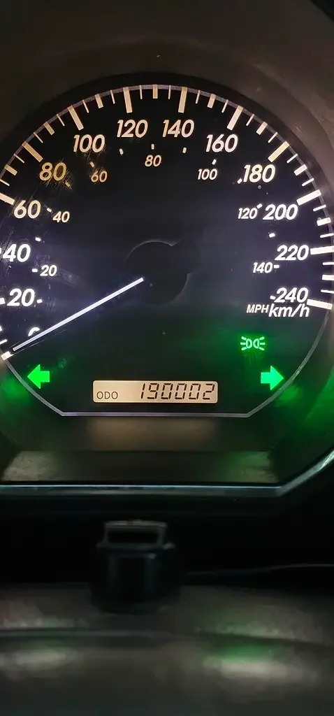 Lexus RX-Series, 2004 — купить с доставкой из ОАЭ