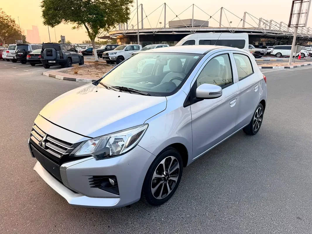 Mitsubishi Mirage, 2023 — купить с доставкой из ОАЭ